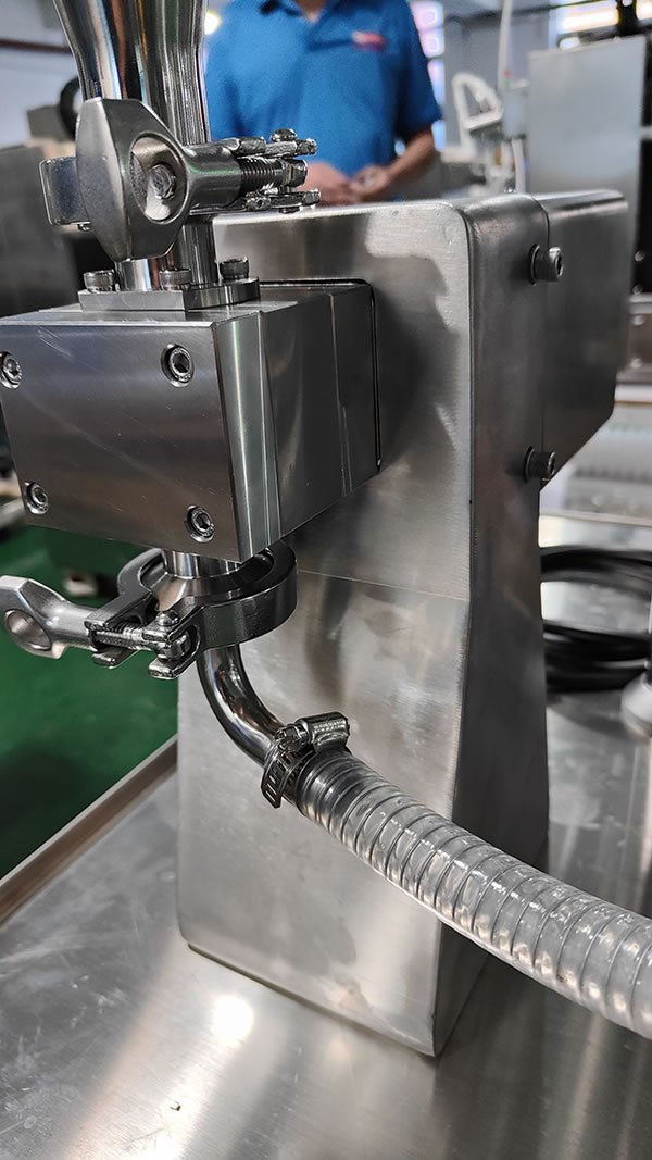 HX-10AF Single Head Cream Lotions Liquid Filling Capping and Labeling Machine