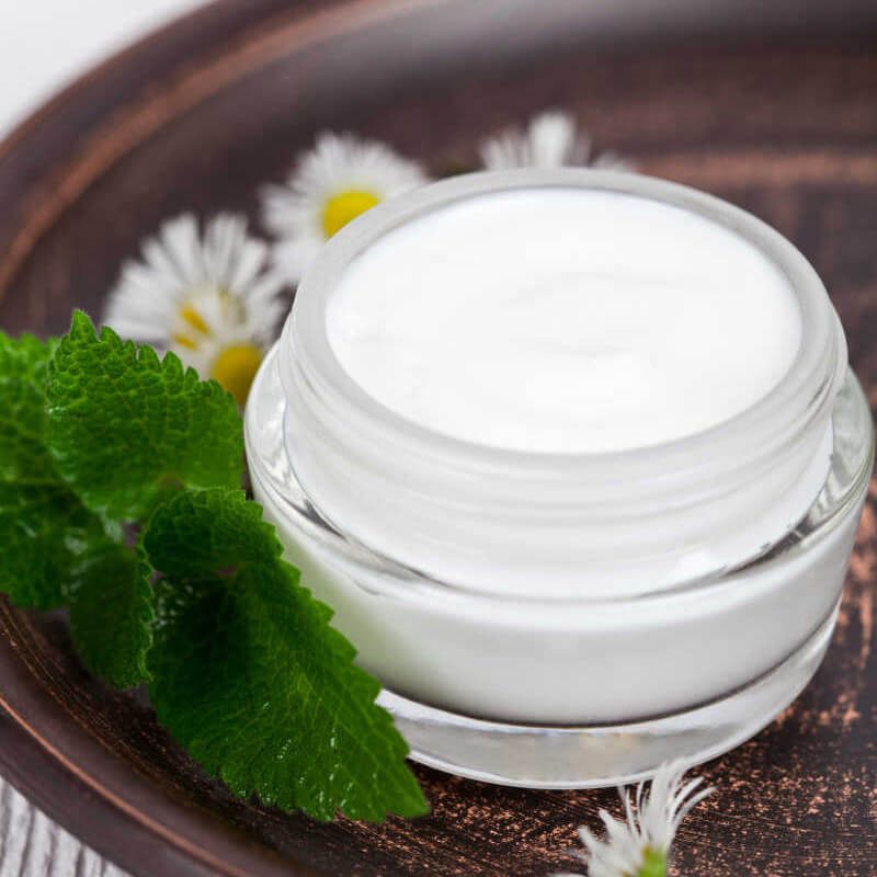 How to choose a tube filling machine for pharmaceutical creams